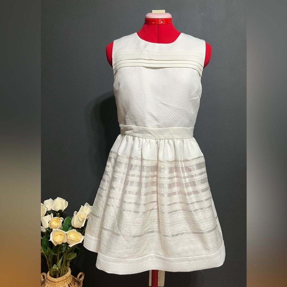 Bread n Butter White Textured Fit & Flare Party Dress Sz 1